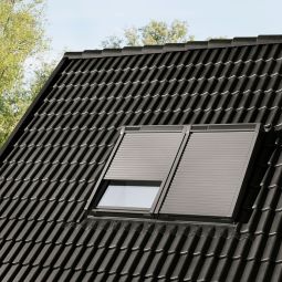 NEU: VELUX Solar-Rollladen SSL 0100K 5