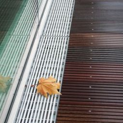 ACO Holzterrassenrinne Profiline Edelstahl 6