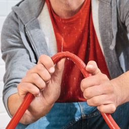 tesa extra Power Universal schwarz 3