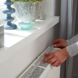 tesamoll Reflektorfolie für Heizkörper Alu-beschichtet 3