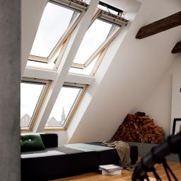 VELUX INTEGRA Dachfenster GGL 306630 Solarfenster Holz/Kiefer Energy-Star Fenster 3-fach Niedrig-Energie-Verglasung, inkl. Funk-Wandschalter