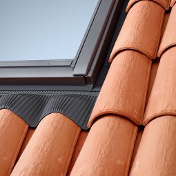 VELUX Eindeckrahmen EDW 2000 hoch/Welle Lichtlösung Dachbalkon inkl. BDX für Lichtlösung Dachbalkon GDL, Aluminium