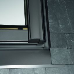 Roto Eindeckrahmen EDL Rx200 mit Wärmedämmung für Schiefer- und Biberschwanzziegel (Doppeldeckung)