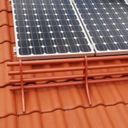 Heuel Schneefang-Systempaket QuattroPipe Naturrot f&uuml;r Tonziegel/ Betondachsteine